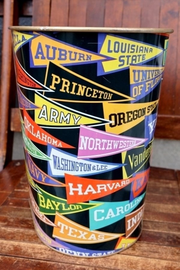 画像3: dp-260601-02 Decoware 1960's COLLEGE PENNANT TRASH CAN