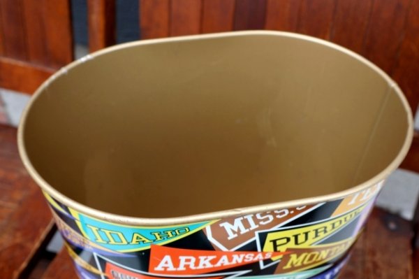 画像9: dp-260601-02 Decoware 1960's COLLEGE PENNANT TRASH CAN