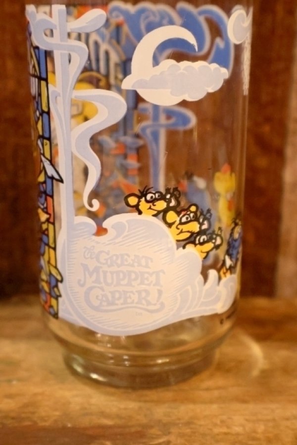 画像3: gs-260601-06 Muppets / McDonald's 1981 "The Great Muppet Caper!" Miss Piggy Glass