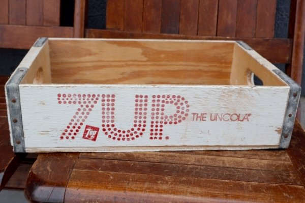 画像1: dp-260601-21 7 Up / THE UNCOLA 1968-1970 Wood Crate Box