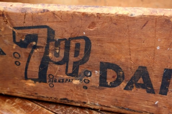 画像3: dp-260601-20 DRINK 7 Up DAIRY/ 1960's Wood Crate Box