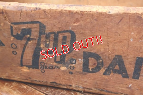 画像3: dp-260601-20 DRINK 7 Up DAIRY/ 1960's Wood Crate Box