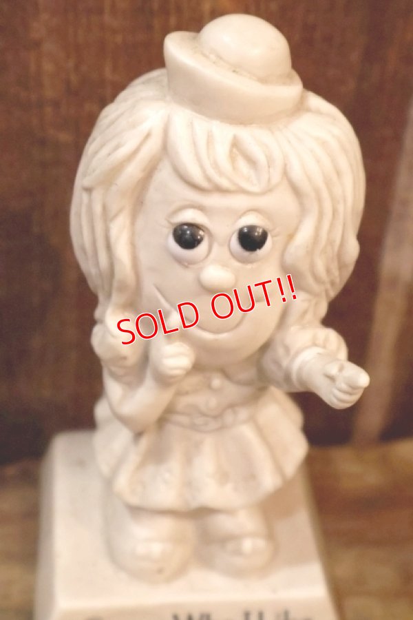 画像2: ct-220901-15 R& W BERRIES 1970's Message Doll "Guess Who I Like"