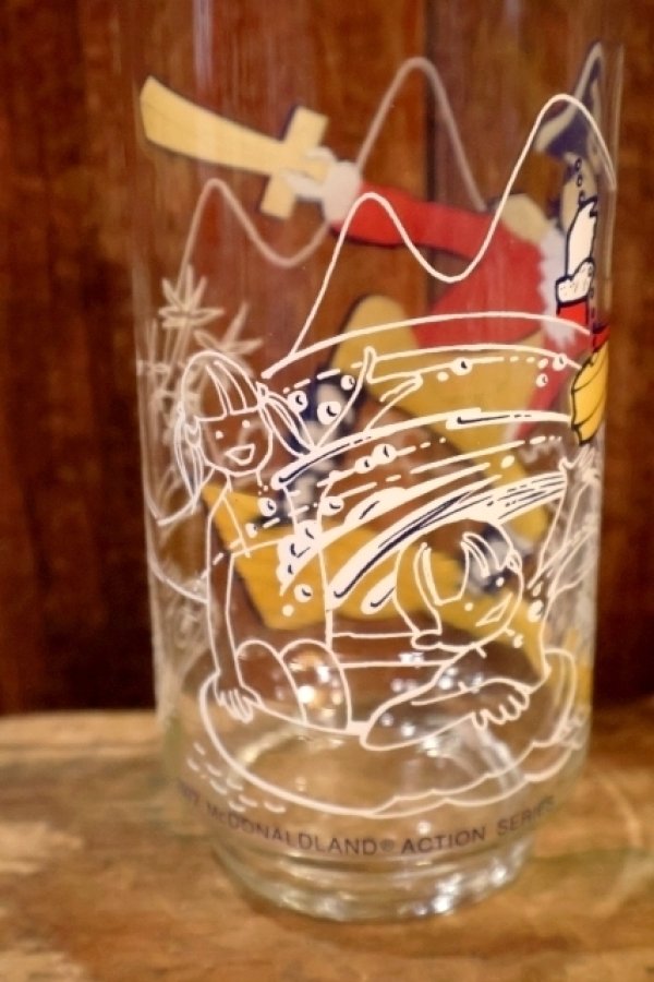 画像4: gs-260801-08 McDonald's / 1977 McDONALDLAND Action Series Glass "Captain Crook"