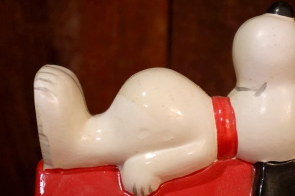 画像7: ct-260801-02 Snoopy / Determined 1970's Coin Bank "Snoopy House"