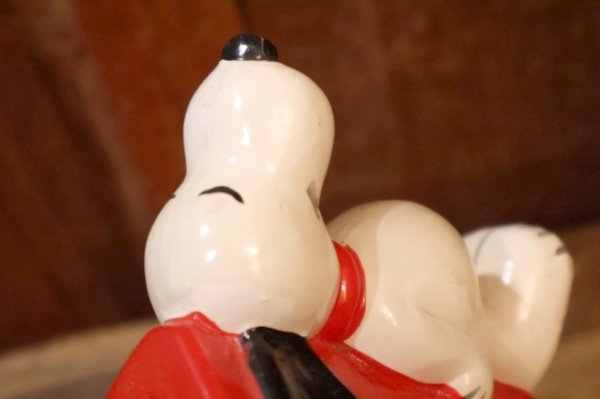 画像8: ct-260801-02 Snoopy / Determined 1970's Coin Bank "Snoopy House"