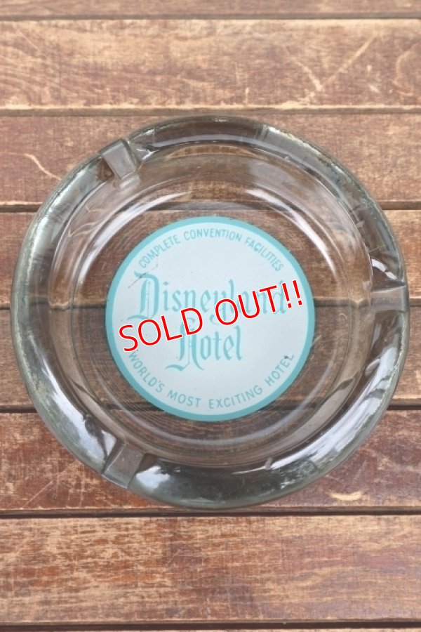 画像2: gt-250618-07 Disneyland Hotel / 1960's-1970's Glass Ashtray