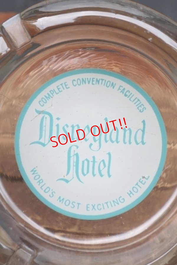 画像1: gt-250618-07 Disneyland Hotel / 1960's-1970's Glass Ashtray