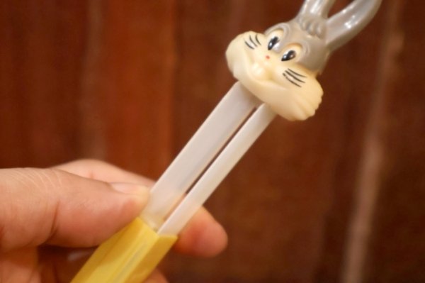 画像7: pz-201101-01 Bugs Bunny / PAT3.9 Thin Feet PEZ Dispenser