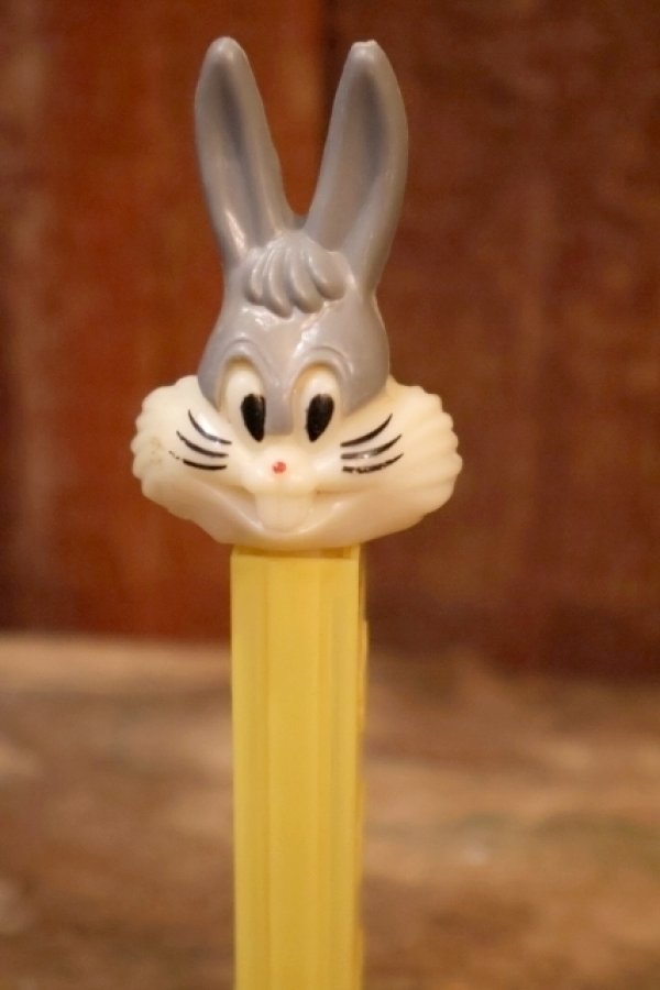 画像2: pz-201101-01 Bugs Bunny / PAT3.9 Thin Feet PEZ Dispenser