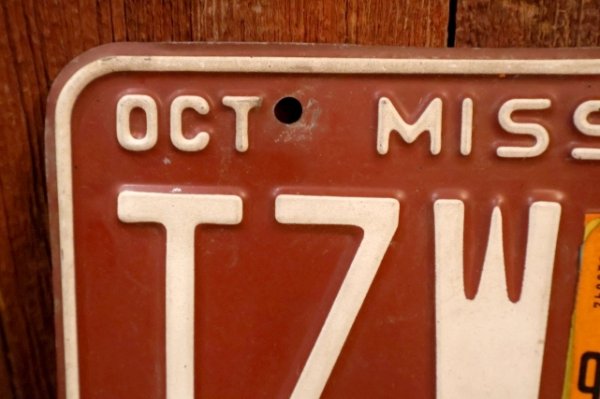 画像2: dp-250205-21 License Plate 1980's MISSOURI "TZW 327"