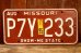 画像1: dp-250205-21 License Plate 1980's MISSOURI "P7Y 233" (1)