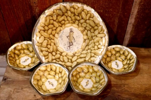 画像1: ct-210401-07 PLANTERS / MR.PEANUT 1950's-1960's Tin Tray 5pcs set