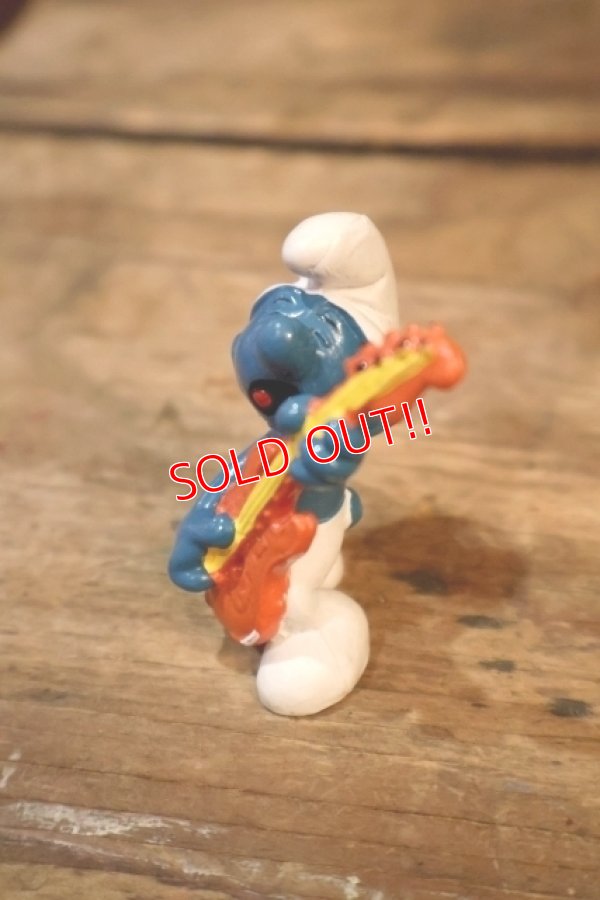 画像2: ct-241008-68 Smurf / PVC Figure "Rockn' Roll" #20023