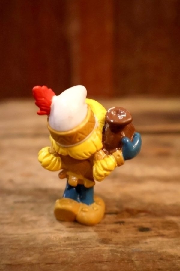 画像4: ct-241008-68 Smurfette / PVC Figure "Indian" #20167