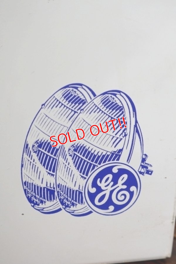 画像1: dp-260801-14 GENERAL ELECTRIC 1950's-1960's AUTOMOBILE LAMPS METAL RACK