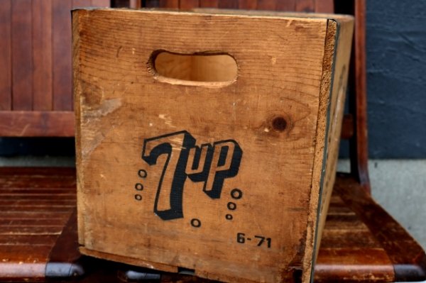 画像9: dp-260801-17 SEVEN UP 7 Up / 1970's Wood Crate Box
