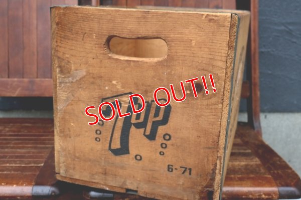 画像9: dp-260801-17 SEVEN UP 7 Up / 1970's Wood Crate Box