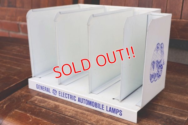 画像2: dp-260801-14 GENERAL ELECTRIC 1950's-1960's AUTOMOBILE LAMPS METAL RACK
