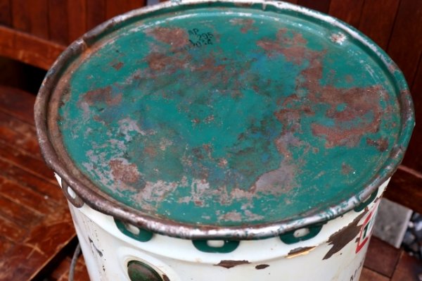 画像12: dp-260901-44 TEXACO 1970's MARFAK 5 U.S. GALLONS CAN