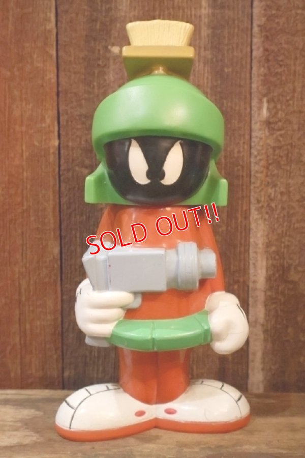 画像1: ct-260922-17 Marvin the Martian 1995 Bottle Figure