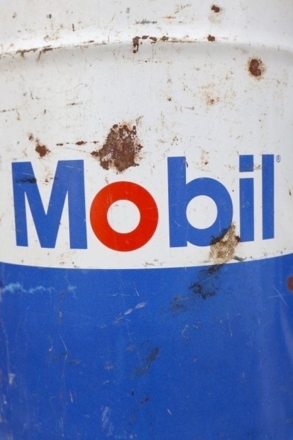 画像2: dp-260901-39 Mobil 1970's 5 U.S. GALLONS MOTOR OIL CAN