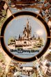 画像2: ct-261001-02 Walt Disney World / The Magic Kingdom 1970's Souvenir Glass Tray (2)