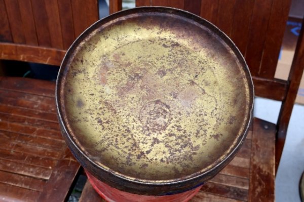 画像12: dp-260901-41 Skelly QUALITY OILS 5 U.S. GALLONS OIL CAN