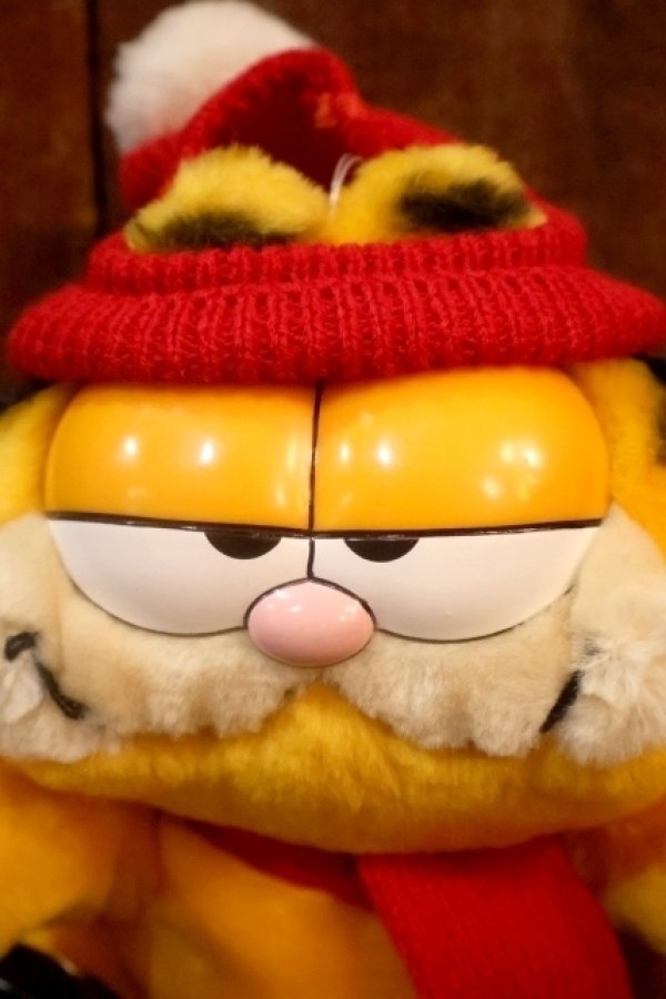 画像2: ct-261014-24 Garfield / DAKIN 1980's Plush Doll "Ice Skating"