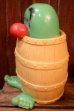 画像5: ct-261014-20 NEW YORK VINYL PROD 1971 Kilroy Peek-a-Boo Barrel Coin Bank (5)