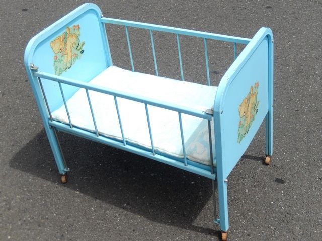 vintage baby doll bed
