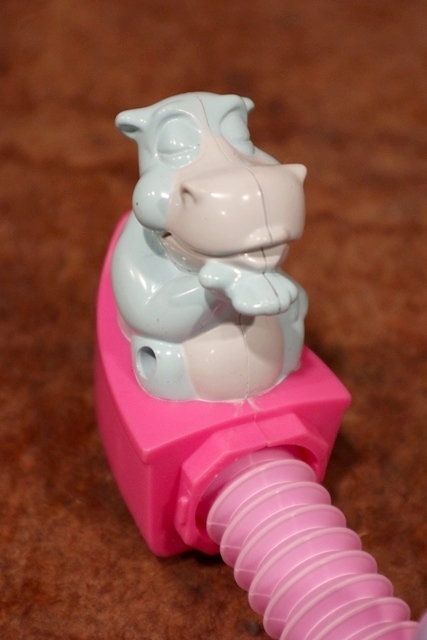ct-140506-19 Animaniacs / McDonald's 1995 Meal Toy "Hip Hippos"