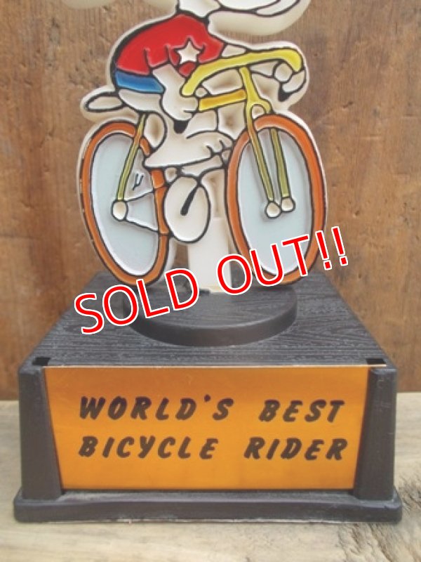 画像3: ct-120523-15 Snoopy / AVIVA 70's Trophy "World's Best Bicycle Rider"