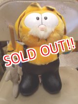 画像: ct-130319-26 Garfiled / R.DAKIN 80's Plush doll "Fishing"