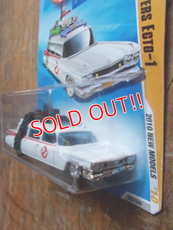 画像3: ct-130205-33 Ghostbusters / Ecto-1 2010 HotWheels