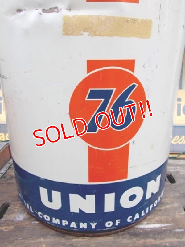 画像2: dp-121216-04 76 Union / 60's Oil can
