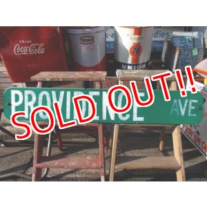 画像: dp-130403-03 Road sign "PROVIDENCE AVE"