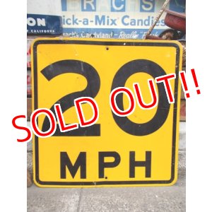 画像: dp-121216-07 Vintage Road Sign "MPH 20"