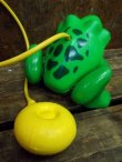 画像3: fp-130122-05 Fisher-Price / 1971 Frisky Frog #154