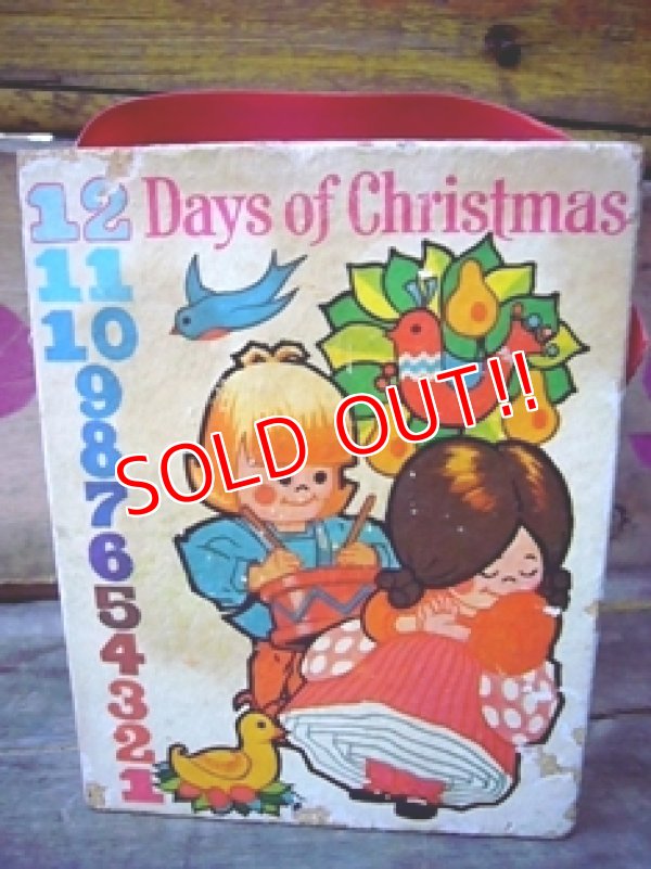 画像2: fp-101203-01 Music Box Pocket Radio 1973 "the 12 days of Christmas"