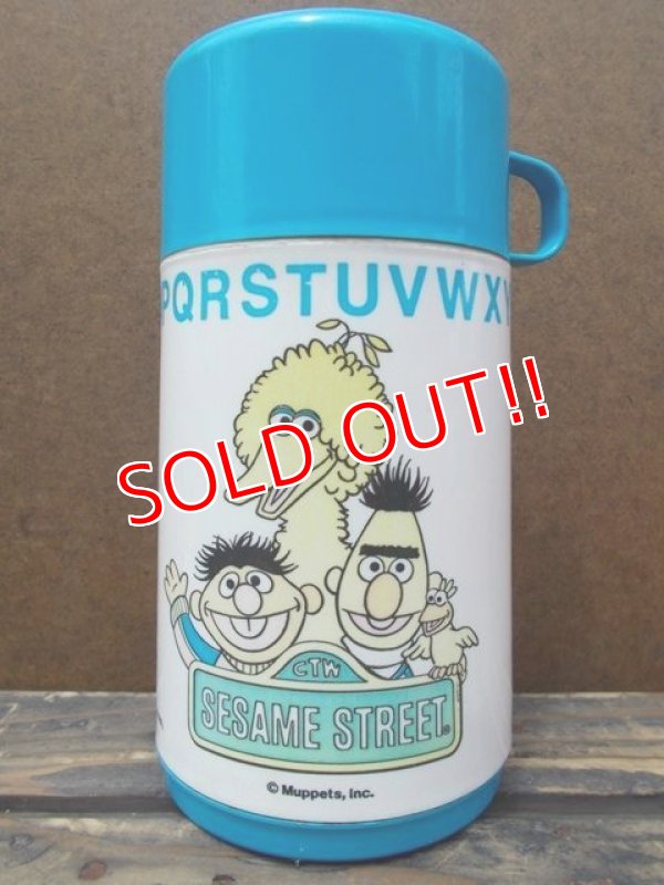 画像1: ct-110822-42 Sesame Street / Aladdin 70's-80's Thermos
