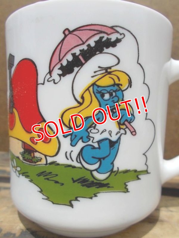 画像2: gs-130716-11 Smurf / 1984 Milk glass mug (France)