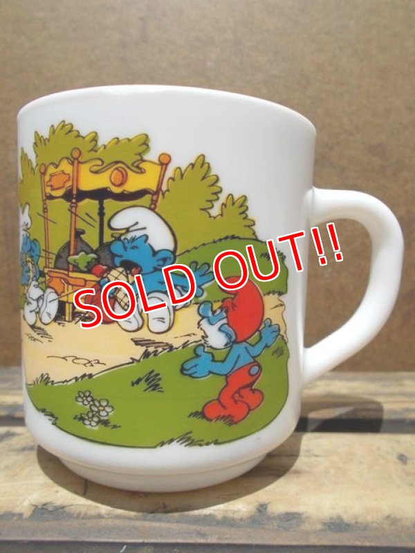 画像1: gs-130716-13 Smurf / 1986 Milk glass mug (France)