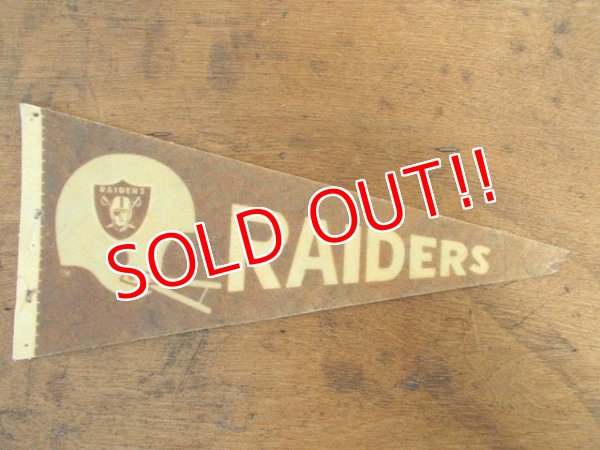 画像1: dp-722-05 NFL 70's mini Pennant "Oakland Raiders"