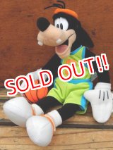 画像: ct-130430-03 Goofy / Mattel 2000 Double Dribble Goofy Plush doll