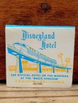 画像1: mt-100626-40 Disneyland Hotel / 70's Match