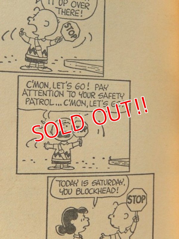 画像2: bk-1001-19 PEANUTS / 1972 Comic "You've got a friend,Charlie Brown"