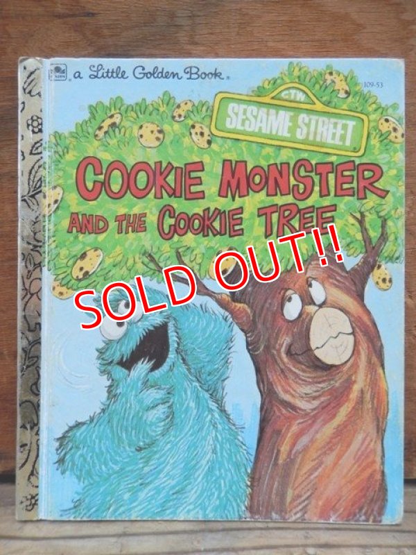 画像1: bk-130607-09 Sesame Street COOKIE MONSTER AND THE COOKIE TREE / 70's Little Golden Books