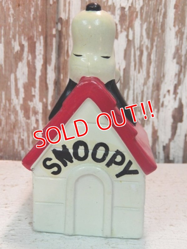 画像2: ct-140218-10 Snoopy / Determined 70's Ceramic Bank "Snoopy House"