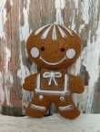 画像1: av-121023-07 AVON / 70's Fragrance Grace Pins "Gingerbread Man"